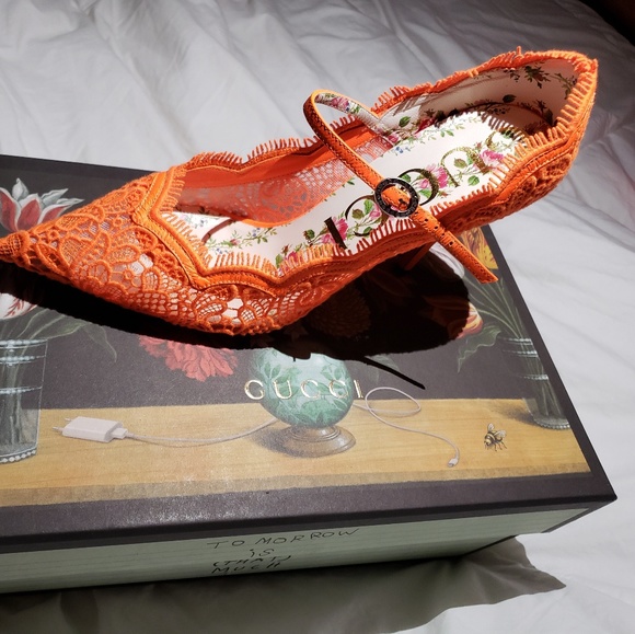 Gucci - Picture 2 of 2